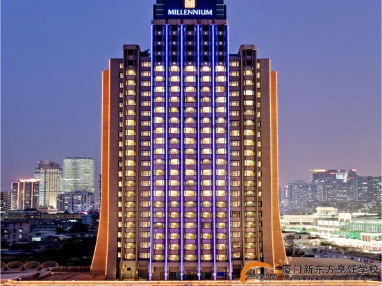 �����¶������ѧУ