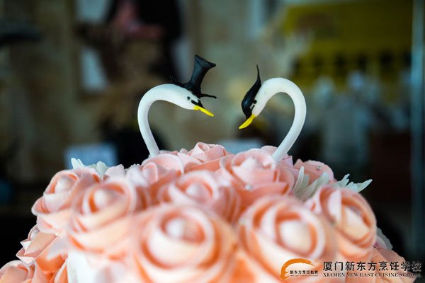 �����¶������ѧУ