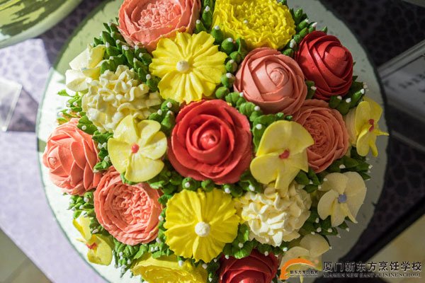 �����¶������ѧУ