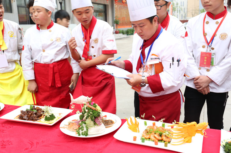 ����������ܾ���