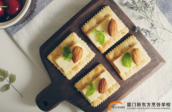 �����¶������ѧУ