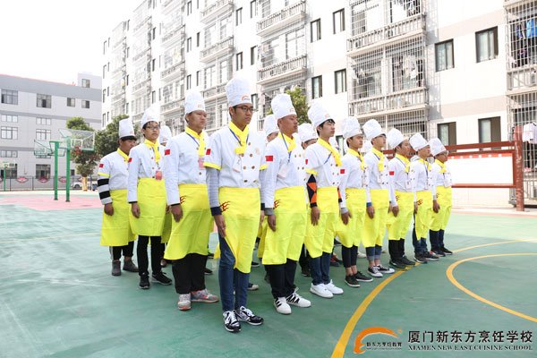 �����¶������ѧУ