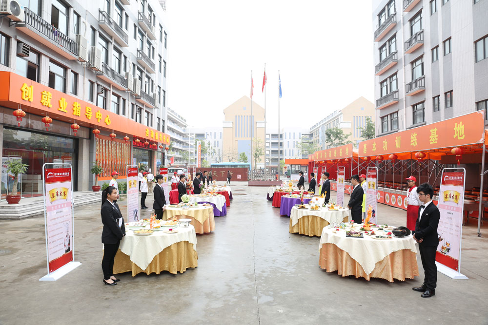 ��ϯ��ƴ���