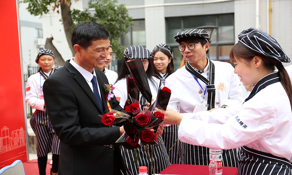 �����๲ͬ�������