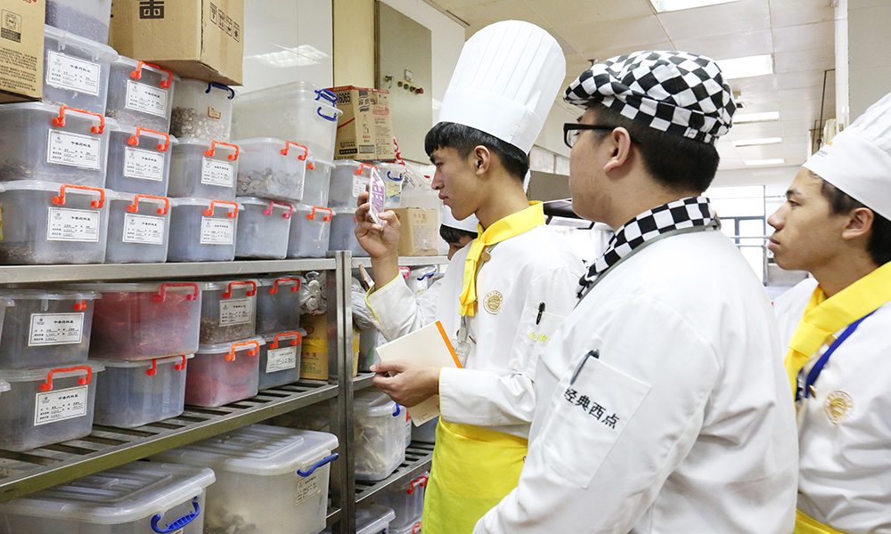 �Һ͡����ݱ��ݡ��и�Լ��