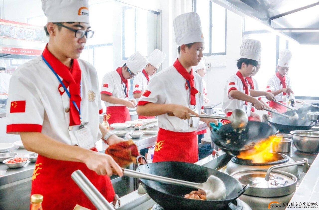 �����¶������ѧУ