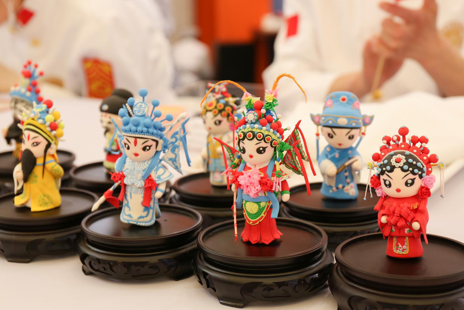 �¶����׼����ʺ決չ �ٶȵ����Ϻ�̲