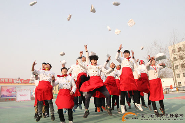 �����¶������ѧУ