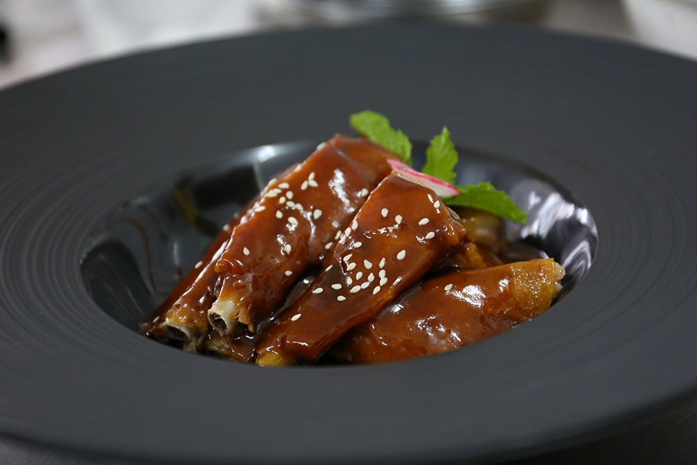 �׽컪�˳�ʦ�����𽱻�����Ŵ�ʦ��У�ڿ�