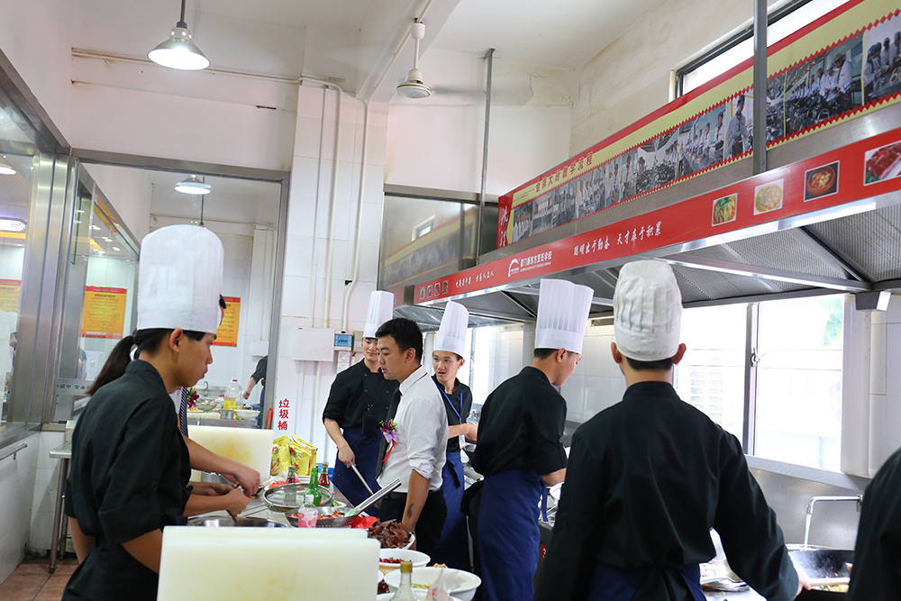 �������߰�ҳ������