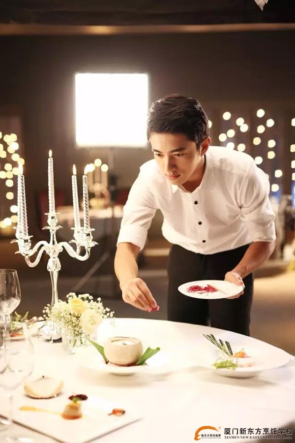 �����¶������ѧУ