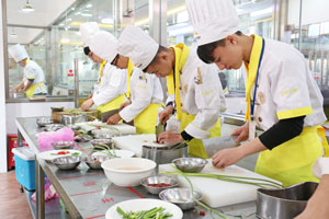 ��ã���Լ���ʲô��ս�����˼ҵĺ��ӡ�