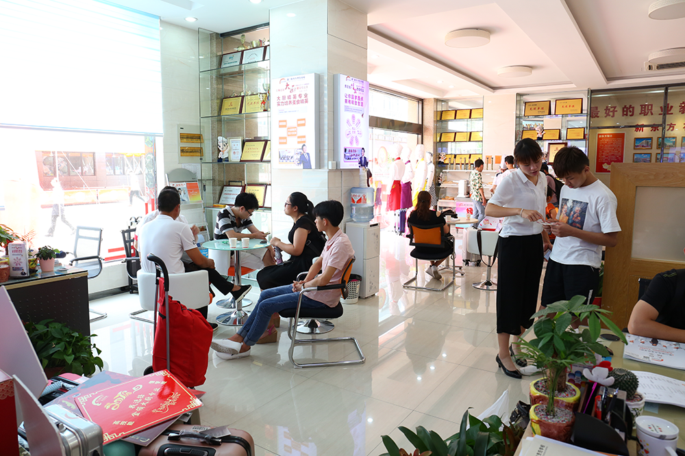 �＾���� ���ȱ����С���