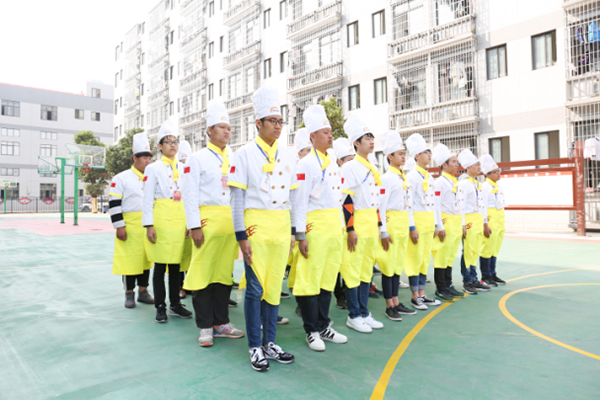 �����¶������ѧУ