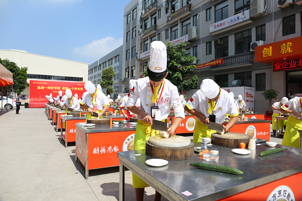 �����ǵ�����Ԥѡ��