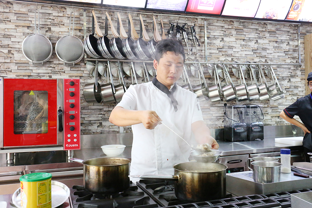 ѧУ��Ұ���ů