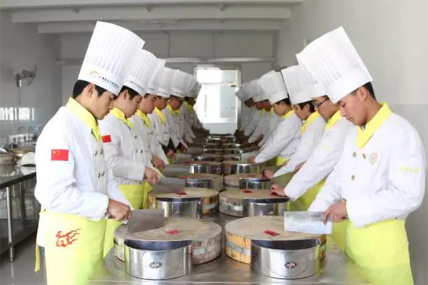 �����¶������ѧУ