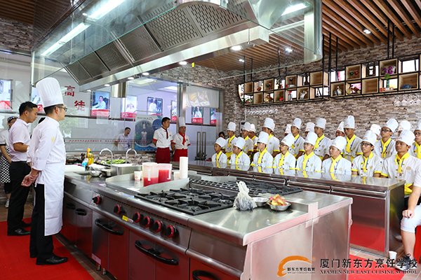 �����¶������ѧУ