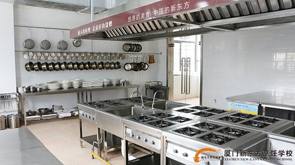 �����¶������ѧУ