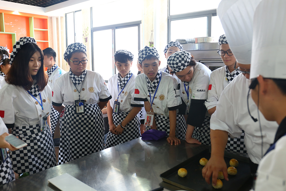 ̨���ֿ����ʦ��У�ڿ�