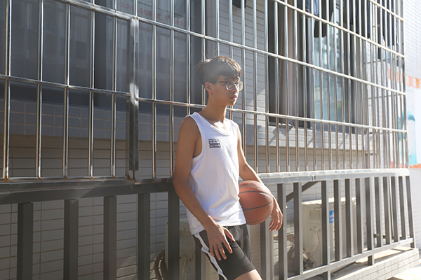 �����¶������ѧУ