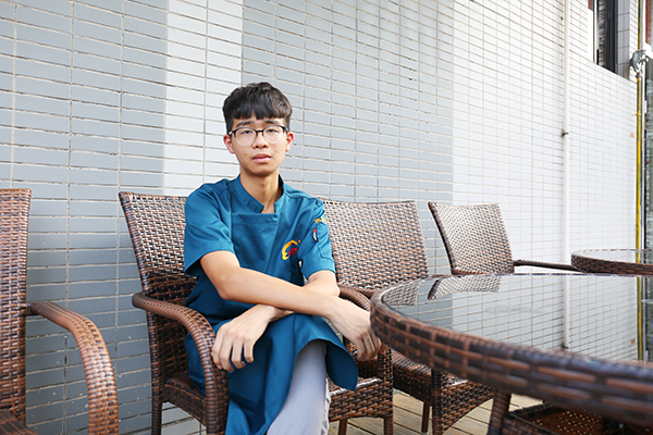 �����¶������ѧУ