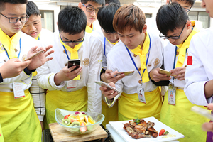 �����߶λ�����Ϊ��ʦ��Ҫ����