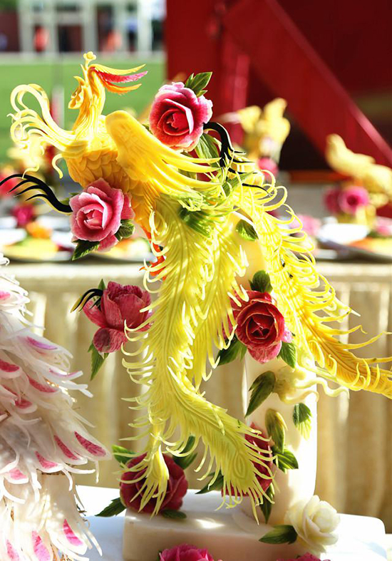 �������