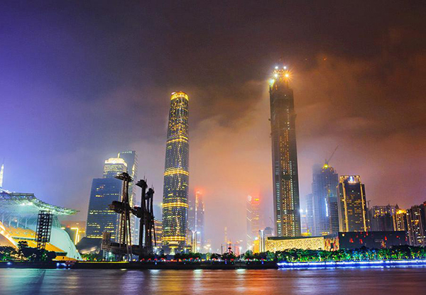 �����¶������ѧУ