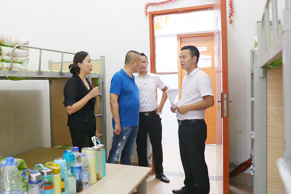 ���Ѽ����쵼��У�ιۿ���