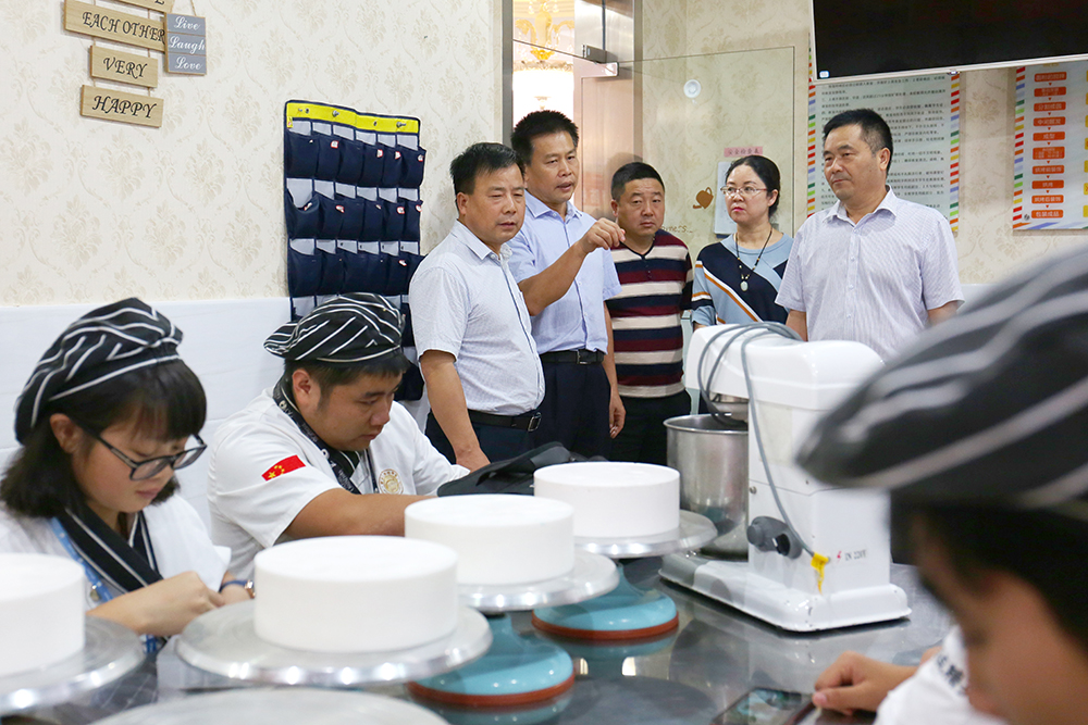  ����������Э����������У�ι�ָ��