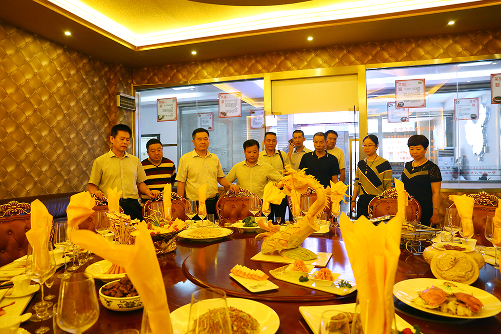  ����������Э����������У�ι�ָ��