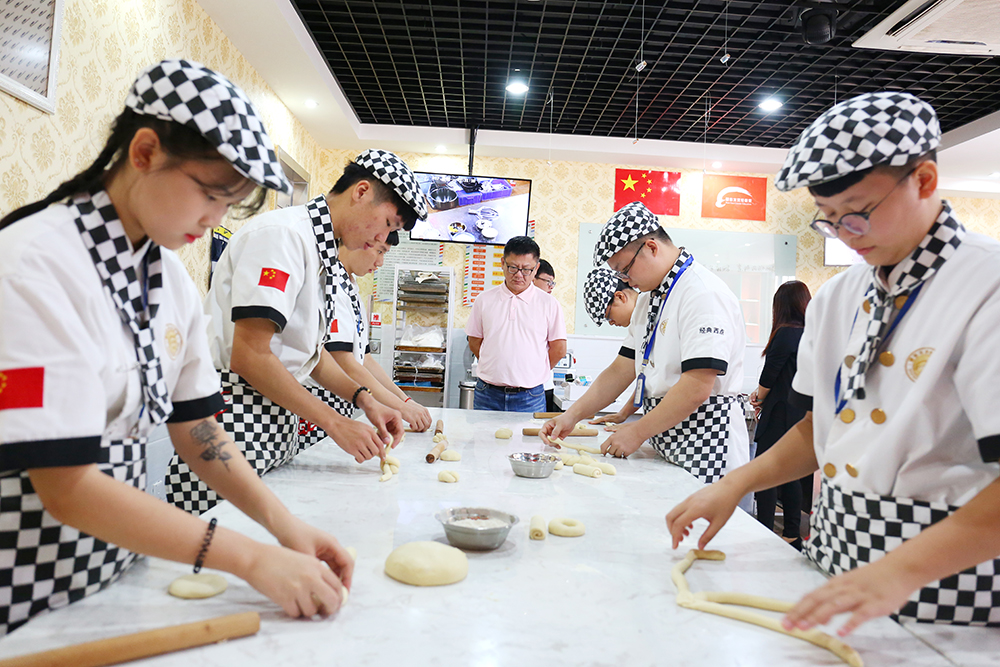 �������쵼����ָ�������ѧ��