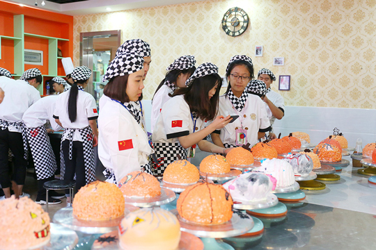 ���ʥ���ڡ���ʳҲ���