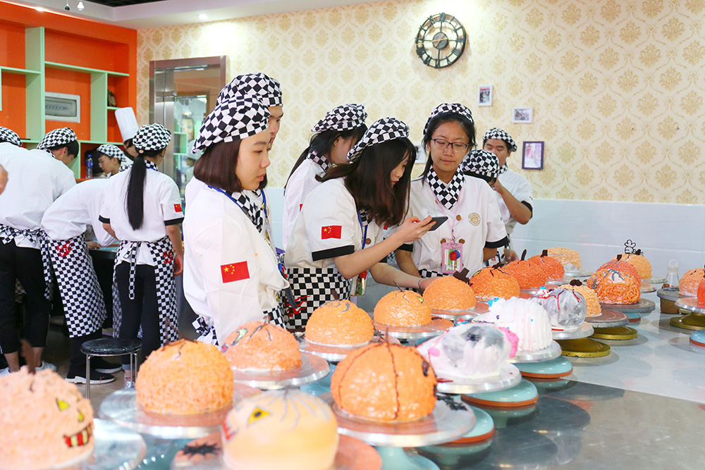 ���ʥ���ڡ���ʳҲ���