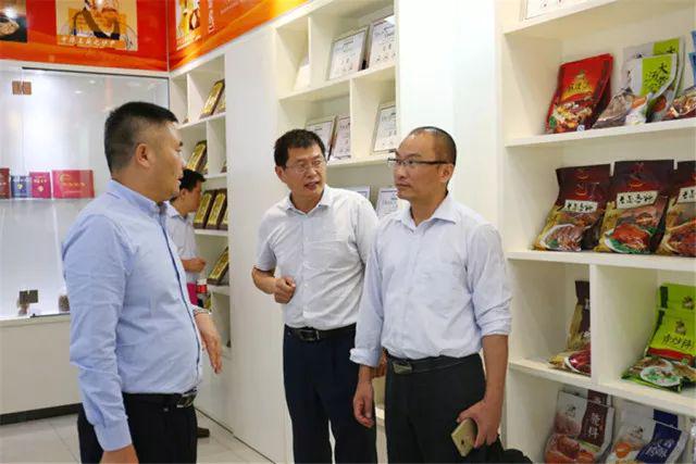 �����¶������ѧУ