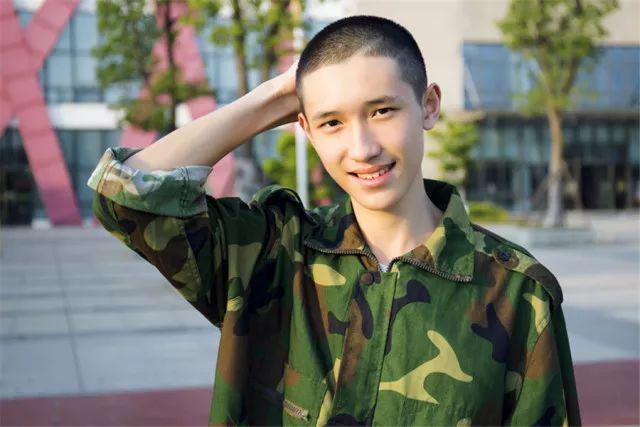 �����¶������ѧУ