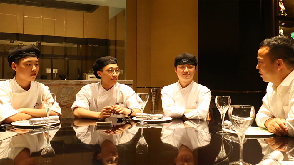 ��ҵѧ�ӻطã��˽�ѧ����ҵ���