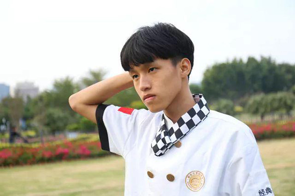 �����¶������ѧУ