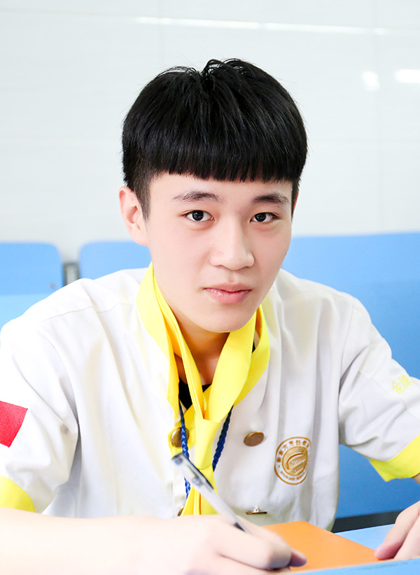 лл���ǣ��������۾�̸һ������