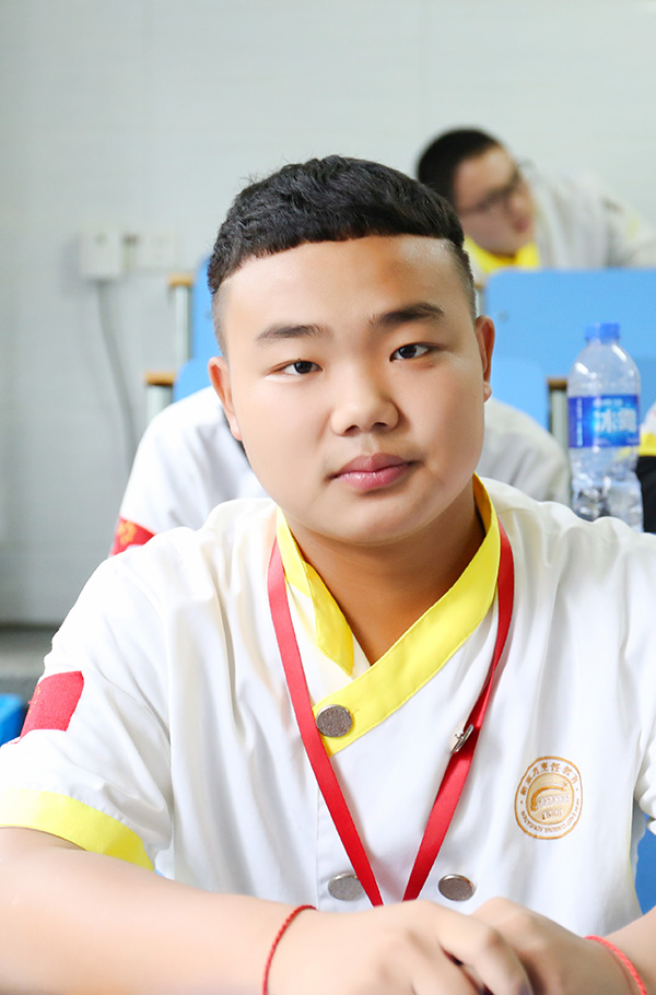 С��ʦ����ֵ�����Ϸ�