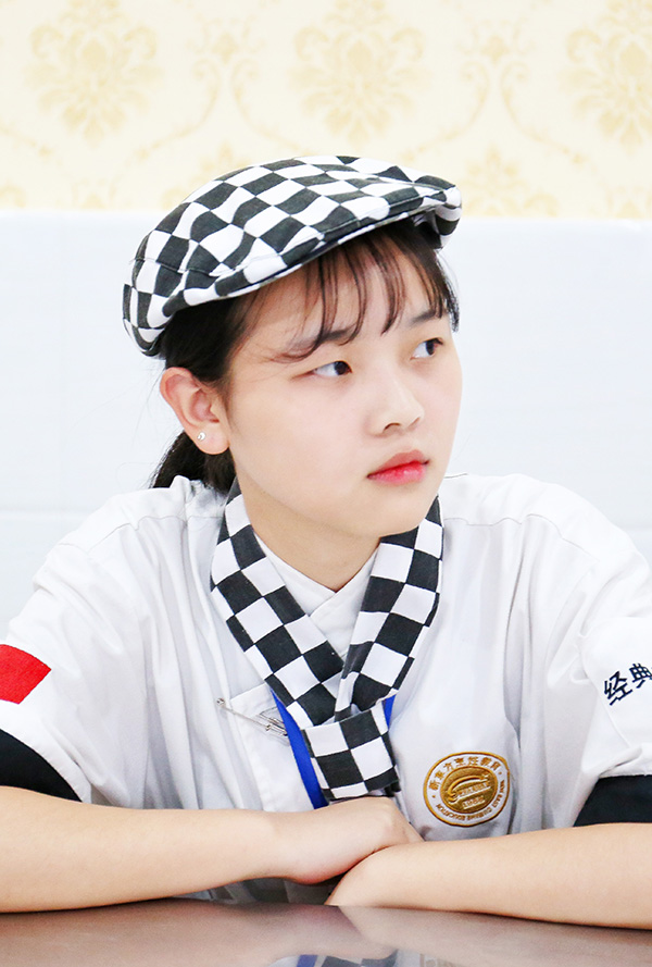 һ��С��Ů��ʦ������