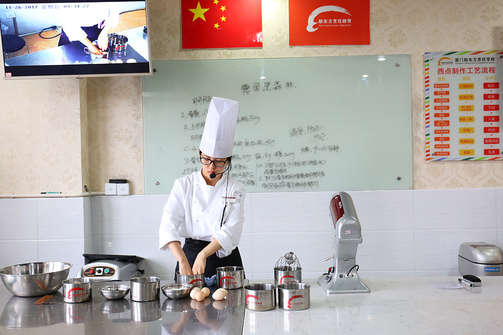 �������͹��潲��