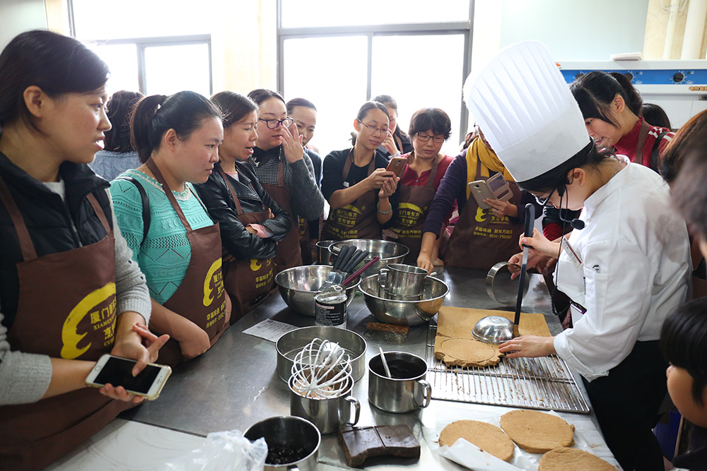 �������͹��潲��