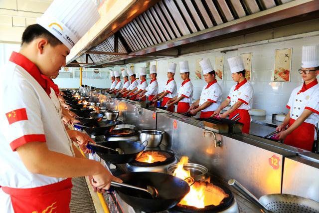 �����¶������ѧУ