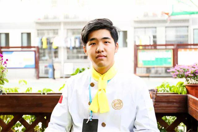 �����¶������ѧУ