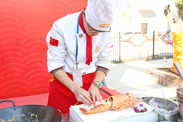 �����¶������ѧУ