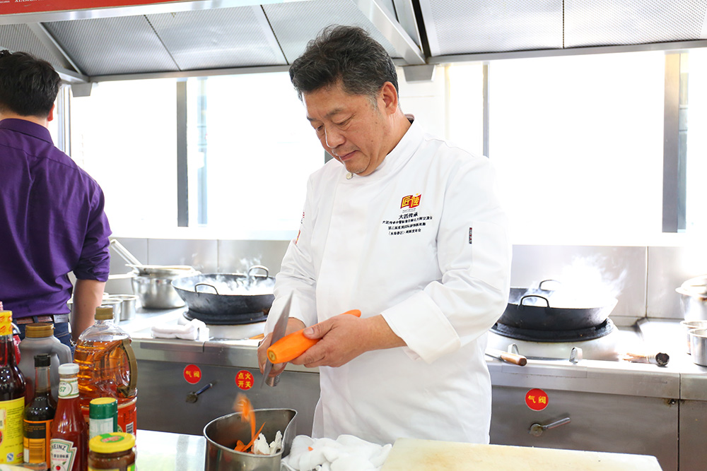 ʮ����ʦ��ۣ�̨ͬ�����¶���