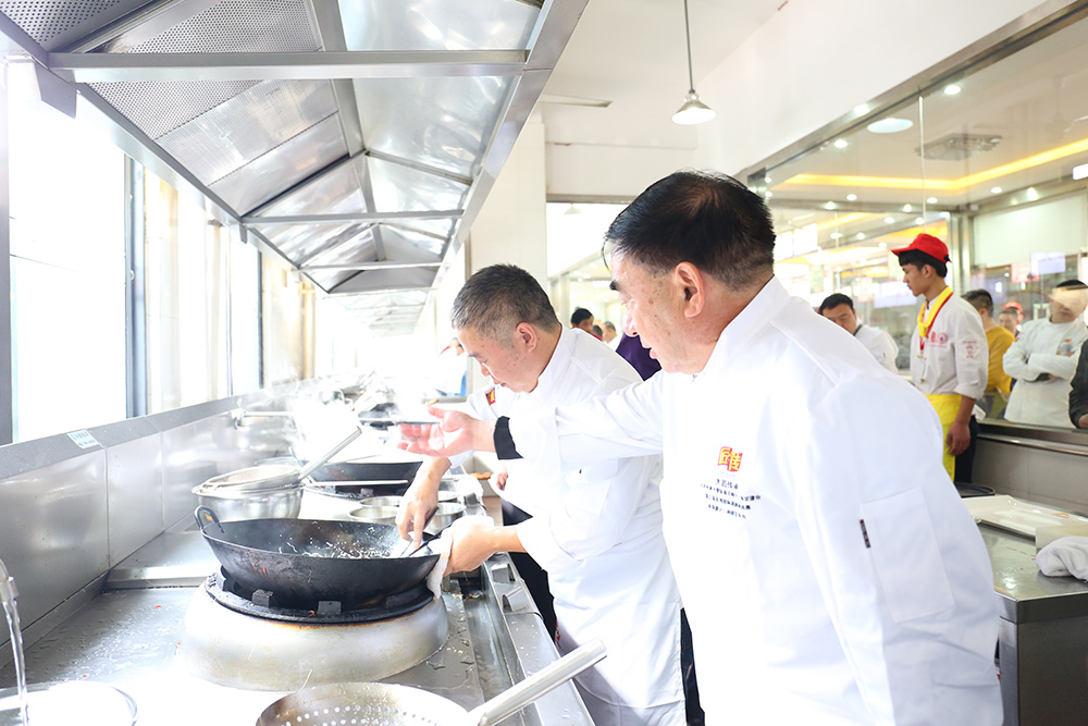 ʮ����ʦ��ۣ�̨ͬ�����¶���