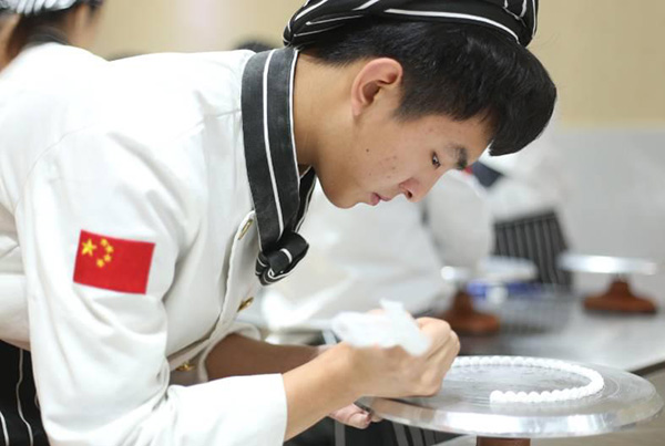 �����¶������ѧУ